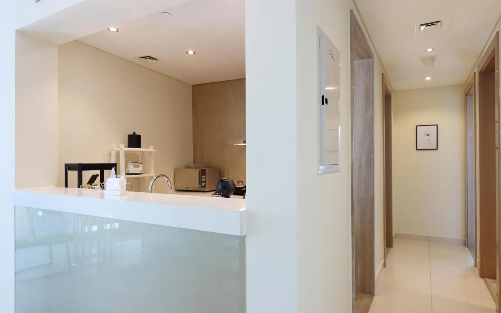 Apartment 2Br Oasis In Damac Towers By Livbnb Dubai
